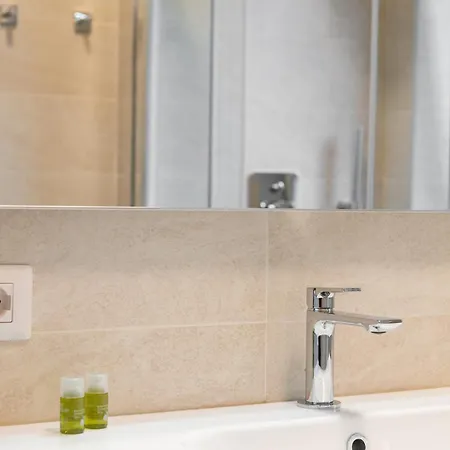 Aurelia Deluxe Suites Rome Exterior photo