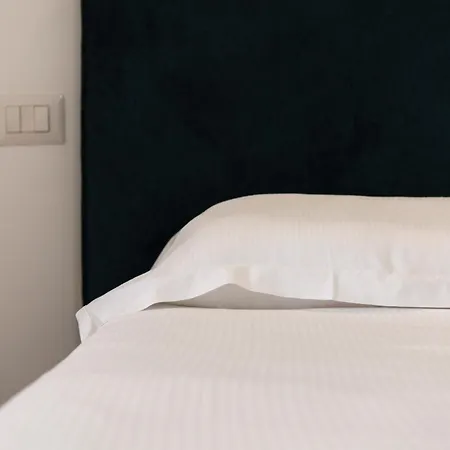 Aurelia Deluxe Suites Rome Exterior photo