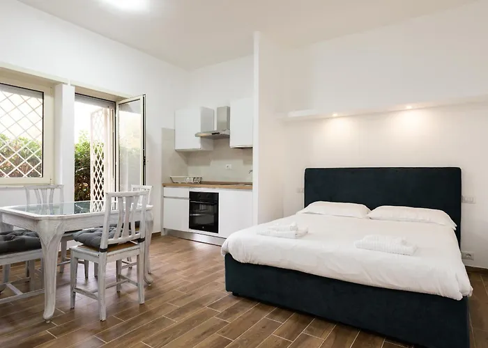 Aurelia Deluxe Suites